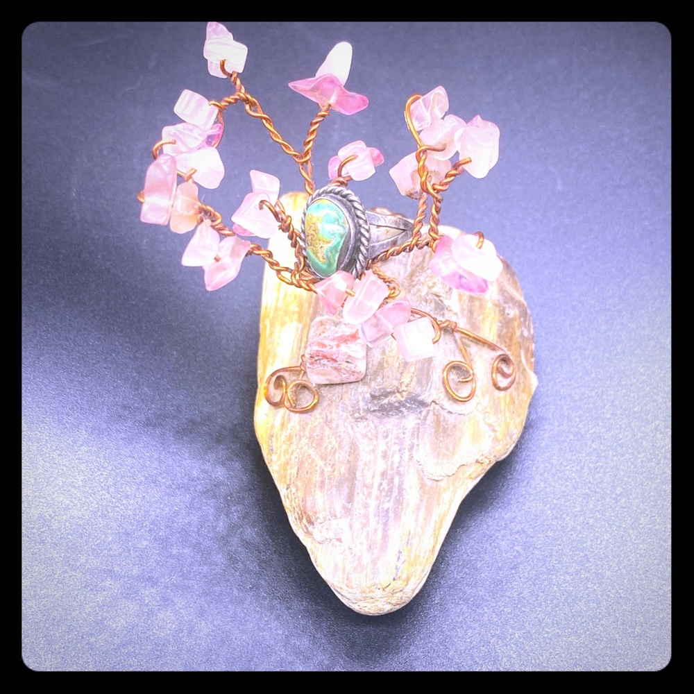 Gorgeous old pawn turquoise ring size 4.5-5